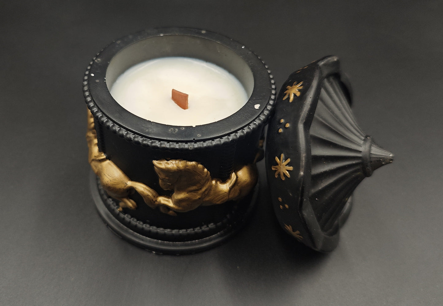 Midnight Carousel - Éjféli Körhinta