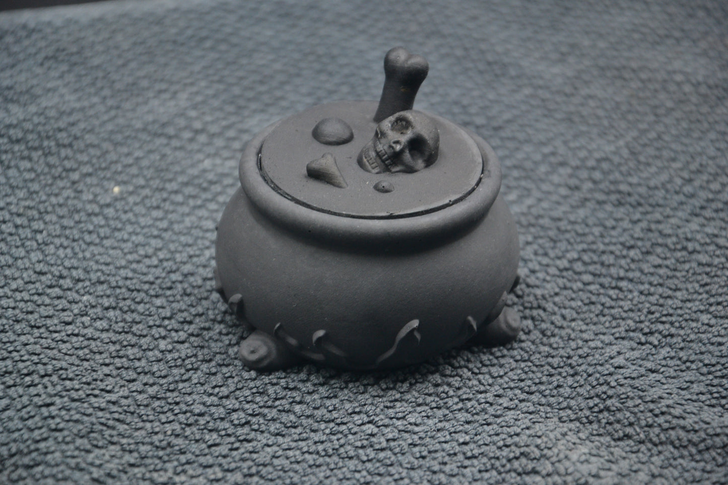 Boszorkány üst gyertya