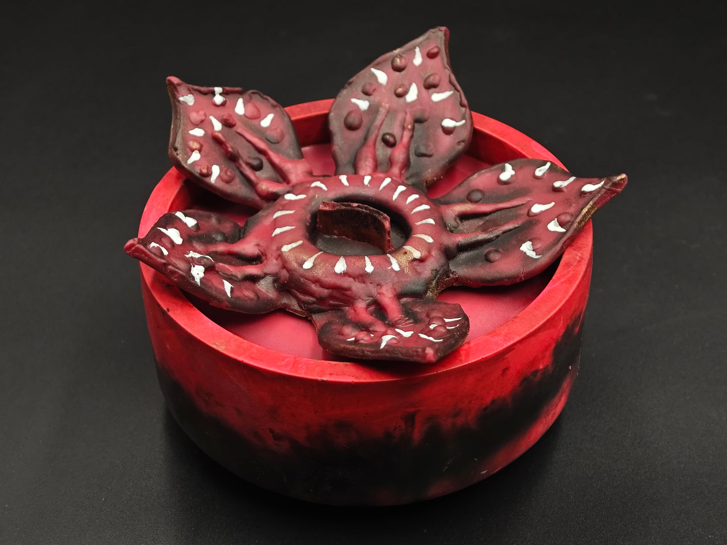 Stranger Things - Demogorgon gyertya