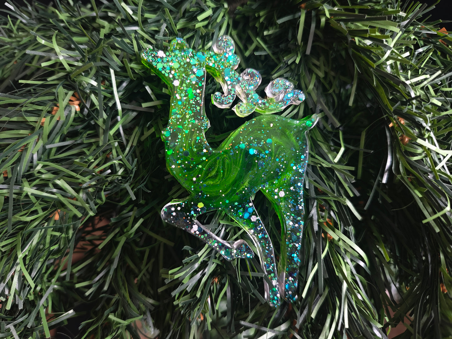 Erdei varázs epoxi karácsonyfadíszek (zöld-ezüst)